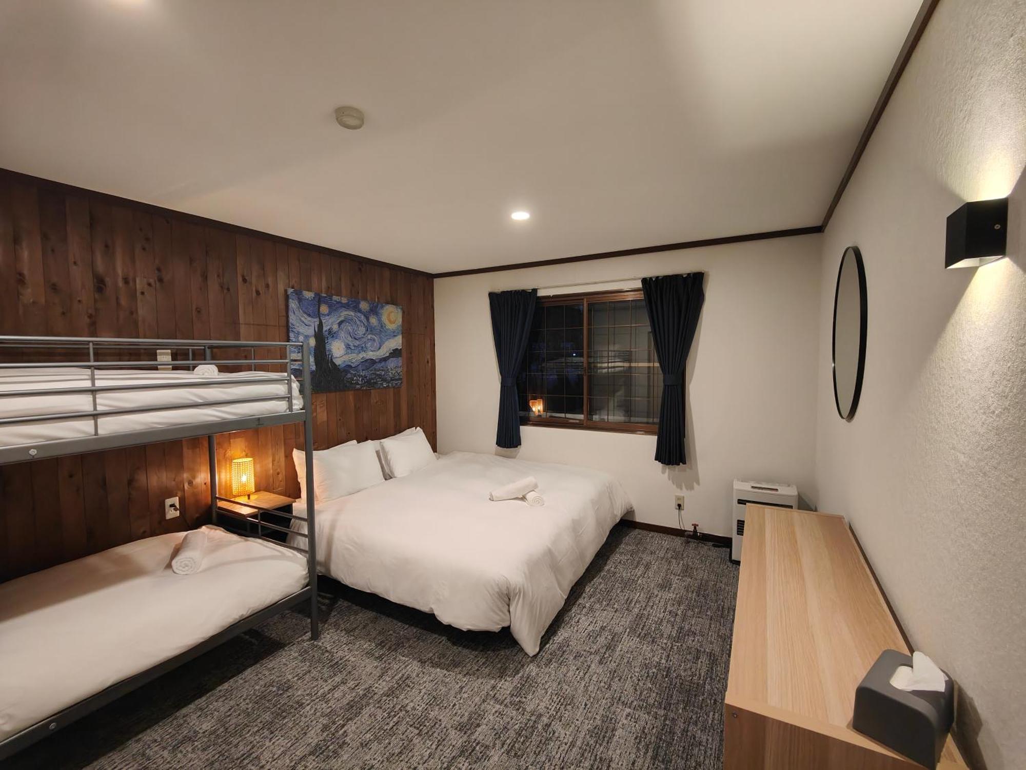 Hotel Foxtrot Хакуба Екстериор снимка